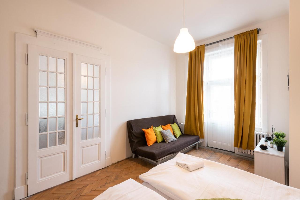 Narodni Apartments Прага Экстерьер фото